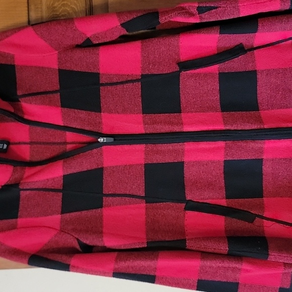 Adrienne Vittadini Red and Black Plaid Jacket - Picture 3 of 5